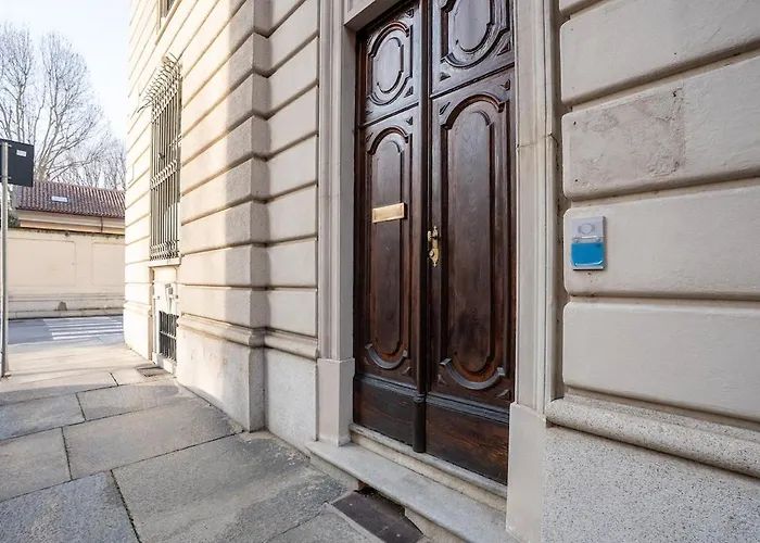 Daire Ii-confienza Suites-elegante Monolocale